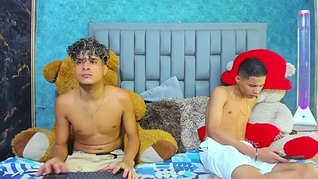 Sexys Hornys Boys online show from February 28, 2025, 10:28 pm