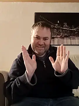 Snapshot of Pourleplasirs chatting on March 2, 2025, 1:04 am Pourleplasirs online show from March 2, 2025, 1:04 am