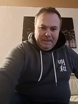 Snapshot of Pourleplasirs chatting on February 11, 2025, 1:41 am Pourleplasirs online show from February 11, 2025, 1:41 am