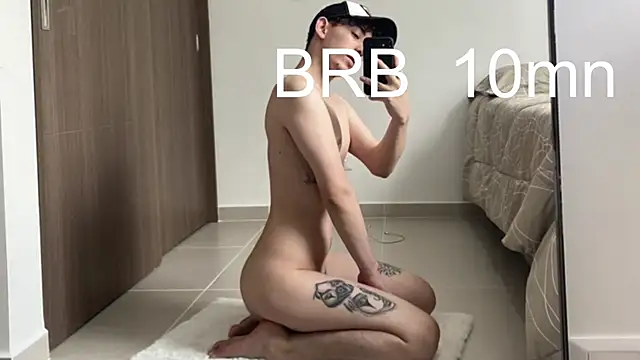 miketwink online show from September 28, 2025, 10:50 pm