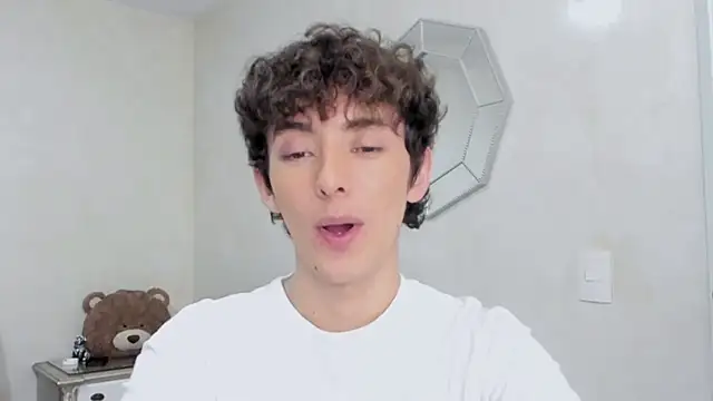 miketwink online show from February 7, 2026, 4:20 am