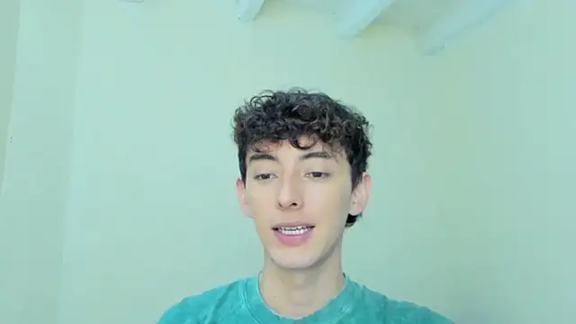 miketwink online show from December 4, 2025, 11:04 pm