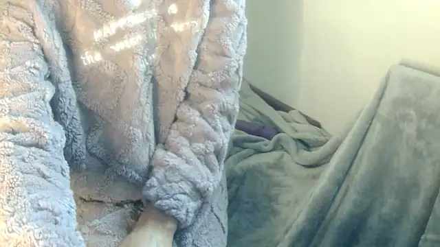 Snapshot of kinkyprincesskyrra chatting on February 25, 2026, 8:47 am kinkyprincesskyrra online show from February 25, 2026, 8:47 am