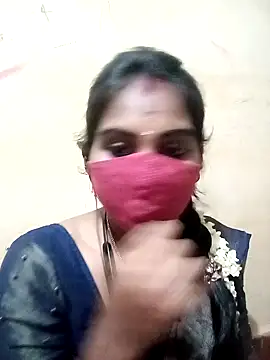 Snapshot of Tamil_roja17 chatting on October 10, 2025, 5:47 pm Tamil roja17 online show from October 10, 2025, 5:47 pm