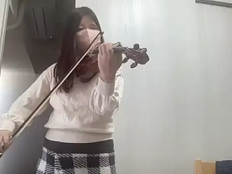 aya0111 online show from March 10, 2025, 4:28 am