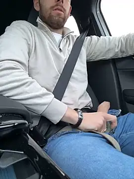 bullyboyy online show from February 26, 2025, 7:02 am