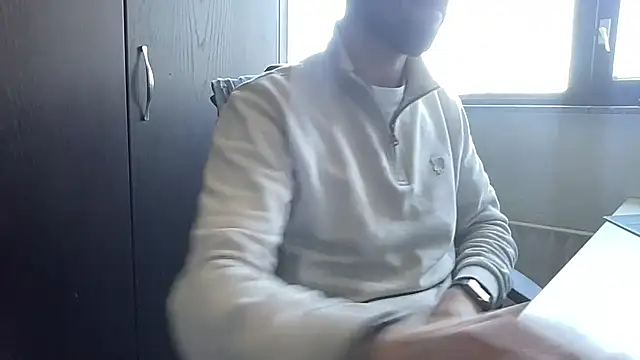 bullyboyy online show from March 17, 2025, 12:04 pm