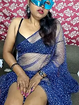 Snapshot of Cute_Jiyaa chatting on November 9, 2025, 6:23 pm Cute Jiyaa online show from November 9, 2025, 6:23 pm