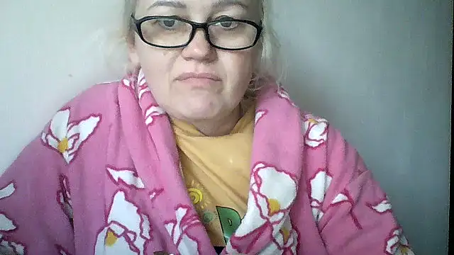 Snapshot of Mayya4321 chatting on October 26, 2025, 7:20 am Mayya4321 online show from October 26, 2025, 7:20 am