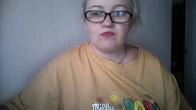 Snapshot of Mayya4321 chatting on October 12, 2025, 7:10 am Mayya4321 online show from October 12, 2025, 7:10 am