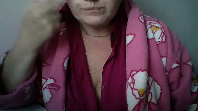 Snapshot of Mayya4321 chatting on October 20, 2025, 11:55 am Mayya4321 online show from October 20, 2025, 11:55 am