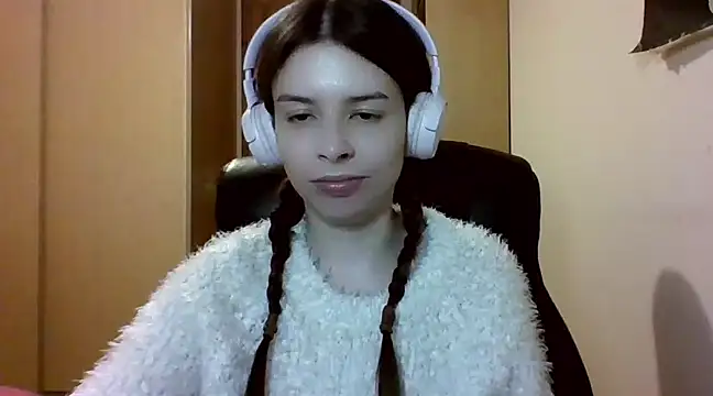 Snapshot of LariceSexy chatting on March 15, 2025, 10:22 pm LariceSexy online show from March 15, 2025, 10:22 pm