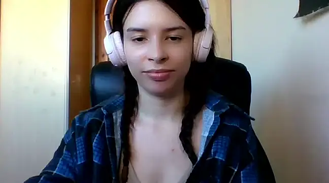 Snapshot of LariceSexy chatting on March 19, 2025, 4:13 pm LariceSexy online show from March 19, 2025, 4:13 pm
