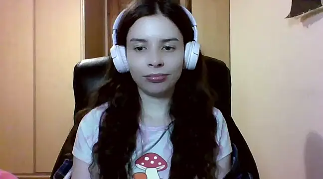 Snapshot of LariceSexy chatting on March 14, 2025, 7:12 pm LariceSexy online show from March 14, 2025, 7:12 pm