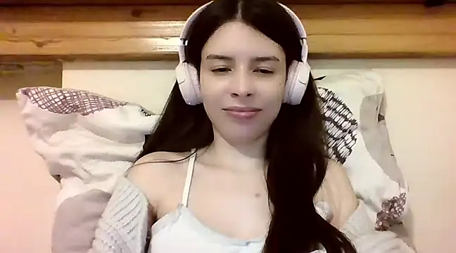 Snapshot of LariceSexy chatting on March 9, 2025, 10:08 pm LariceSexy online show from March 9, 2025, 10:08 pm