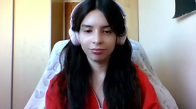 Snapshot of LariceSexy chatting on March 5, 2025, 1:06 pm LariceSexy online show from March 5, 2025, 1:06 pm