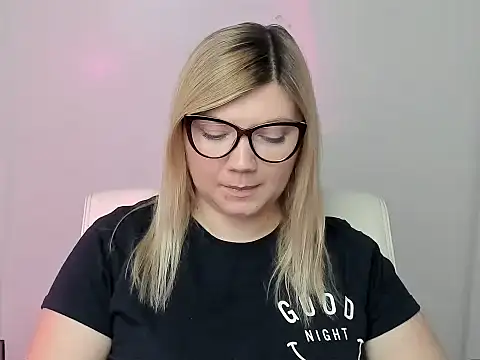 Lola moree online show from September 30, 2025, 11:49 am