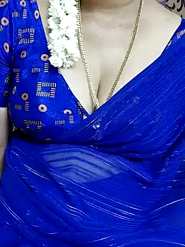 mercy-doll online show from September 15, 2025, 4:46 am