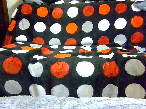 lebaneeseguy online show from December 2, 2025, 7:59 pm