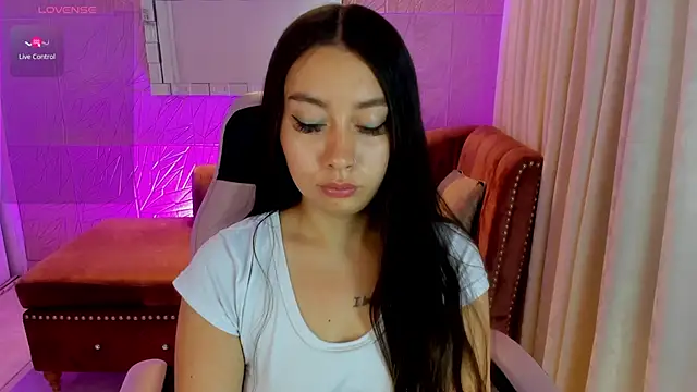 miss isabella m online show from February 18, 2026, 1:29 pm