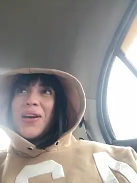 Snapshot of Melody_rousse_ chatting on September 23, 2025, 7:43 pm Melody rousse online show from September 23, 2025, 7:43 pm