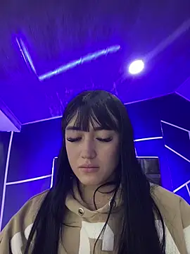 Snapshot of Melody_rousse_ chatting on October 6, 2025, 8:31 pm Melody rousse online show from October 6, 2025, 8:31 pm