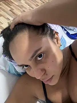 Snapshot of ashanty_queen chatting on October 7, 2025, 3:18 am ashanty queen online show from October 7, 2025, 3:18 am