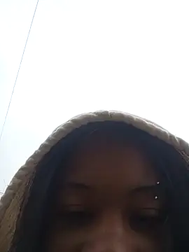 Snapshot of Zaira_Rose_ chatting on October 13, 2025, 12:51 pm Zaira Rose  online show from October 13, 2025, 12:51 pm