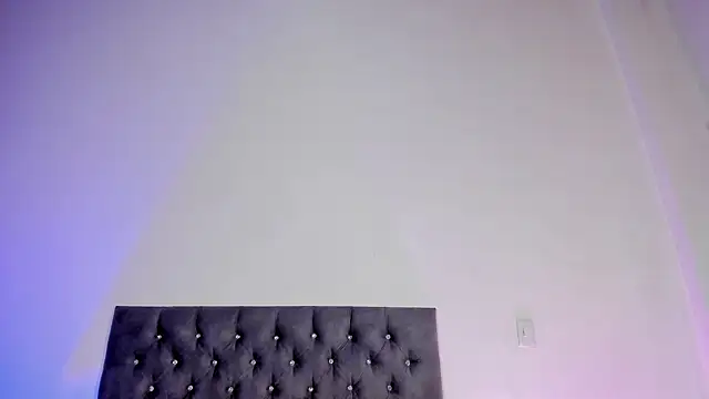 Snapshot of Zaira_Rose_ chatting on September 30, 2025, 1:39 pm Zaira Rose  online show from September 30, 2025, 1:39 pm