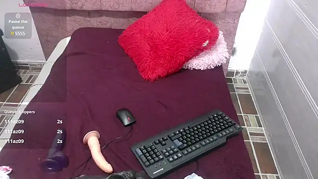 Ariasmithog online show from March 12, 2025, 9:56 pm