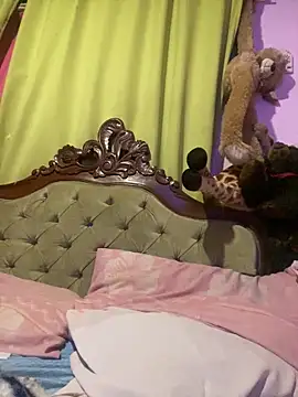 Miliboobs  online show from March 11, 2025, 2:32 am