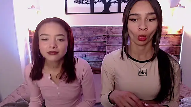 violet thomson online show from February 18, 2025, 3:53 am