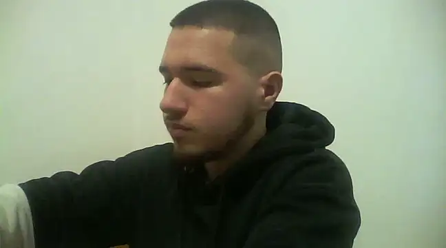 Drag Queen online show from February 1, 2025, 4:32 pm