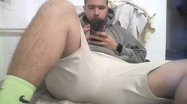 Drag Queen online show from March 8, 2025, 5:33 pm