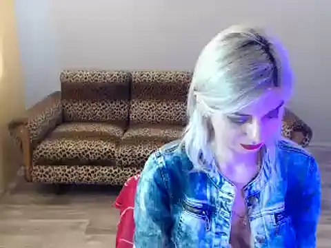 SexyBeatriice online show from March 3, 2025, 7:24 am