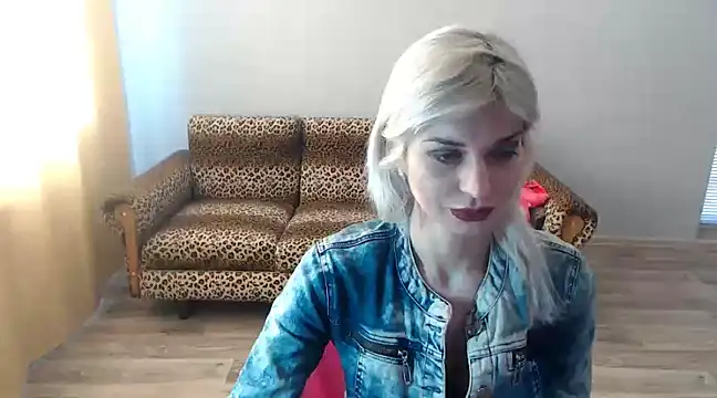 SexyBeatriice online show from February 24, 2025, 7:11 am
