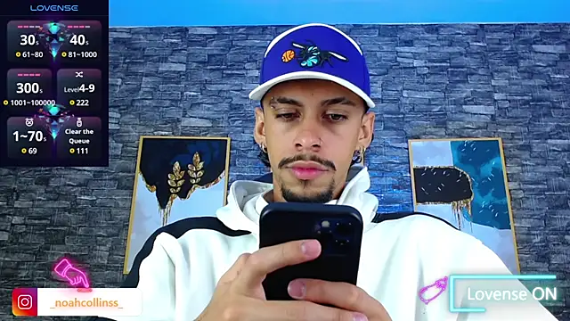 Snapshot of Sam_culhane chatting on February 8, 2025, 2:05 pm Sam culhane online show from February 8, 2025, 2:05 pm