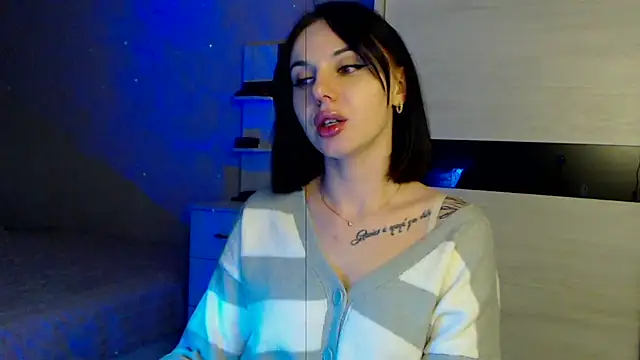 Snapshot of thenameless_ chatting on February 12, 2025, 4:33 pm thenameless online show from February 12, 2025, 4:33 pm