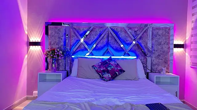 Snapshot of AliDiaz_ chatting on September 11, 2025, 11:43 am AliDiaz online show from September 11, 2025, 11:43 am