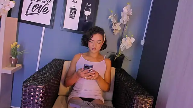 Snapshot of AliDiaz_ chatting on March 15, 2025, 7:27 pm AliDiaz online show from March 15, 2025, 7:27 pm