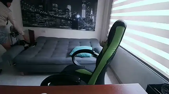 kamila lovee online show from March 10, 2025, 10:34 pm