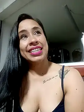 kamila lovee online show from March 11, 2025, 11:04 pm