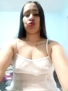 kamila lovee online show from March 15, 2025, 5:37 pm