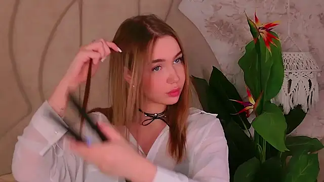 Snapshot of EvansLover chatting on October 11, 2025, 9:16 pm EvansLover online show from October 11, 2025, 9:16 pm