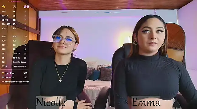 Snapshot of _Emma11 chatting on March 18, 2025, 10:48 pm  Emma11 online show from March 18, 2025, 10:48 pm