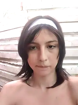 Maiden-Hot online show from February 3, 2025, 10:21 pm