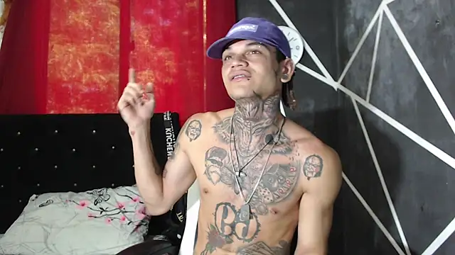 hot man05 online show from October 1, 2025, 1:59 pm