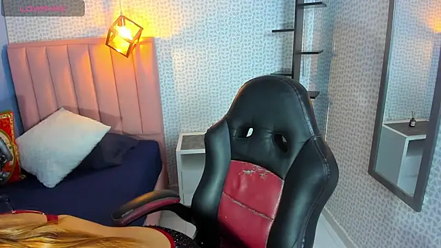 CALANTHELOVE1 online show from November 24, 2025, 3:17 am