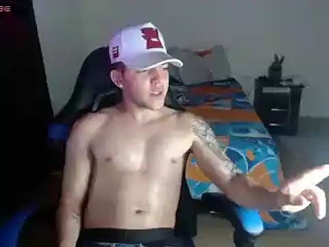 Dann Vargas online show from March 11, 2025, 2:21 am