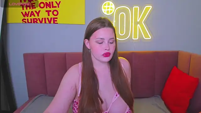 MargaretRoyy online show from October 10, 2025, 5:08 am